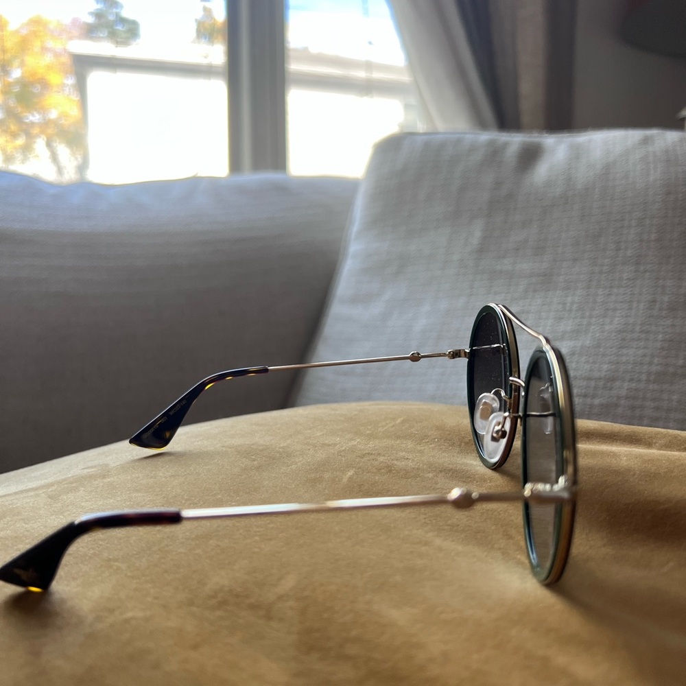 GUCCI GG0061S Sunglasses - Picture 7 of 7